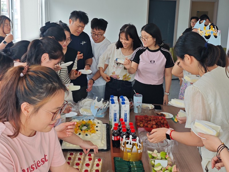 Employee birthday party (3).jpg