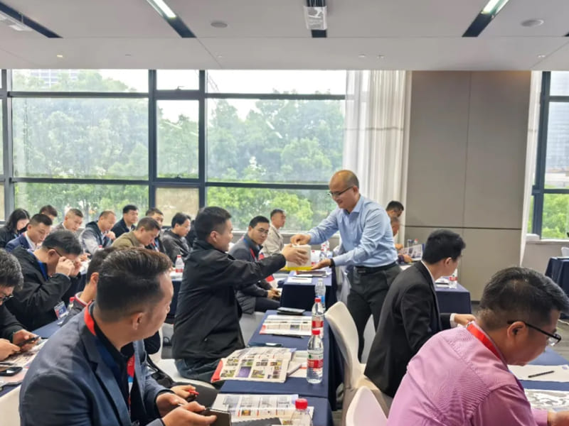 Evergreen Chemicals Attends AOC Resins 2026 Distributor Training in Nanjing (5).jpg